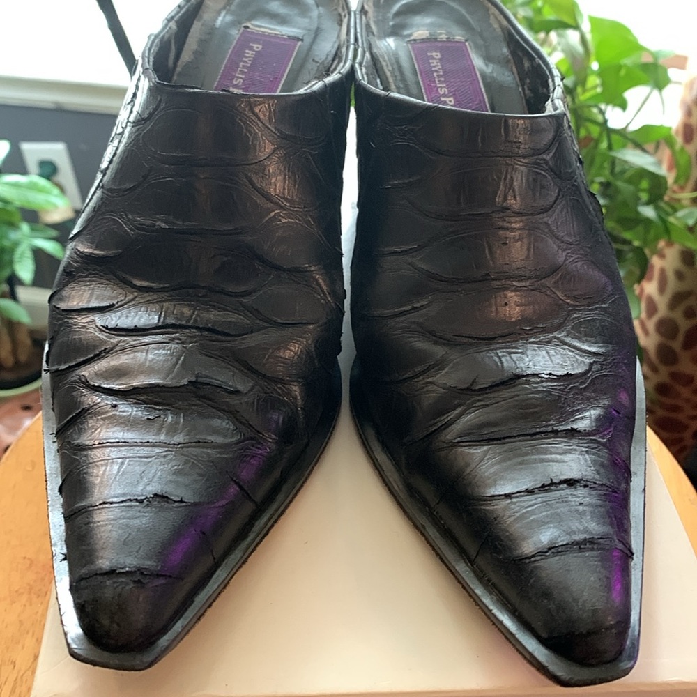 Phyllis Poland Leather Mule - Picture 3 of 8